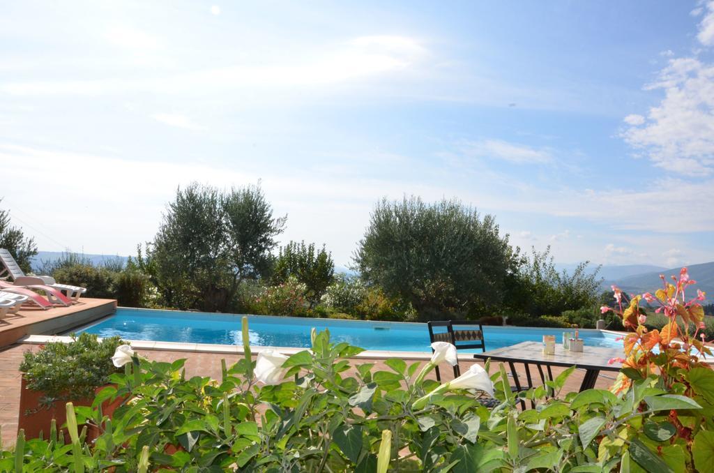 Bed and Breakfast Casale Il Cerqueto San Severino Marche Exterior foto