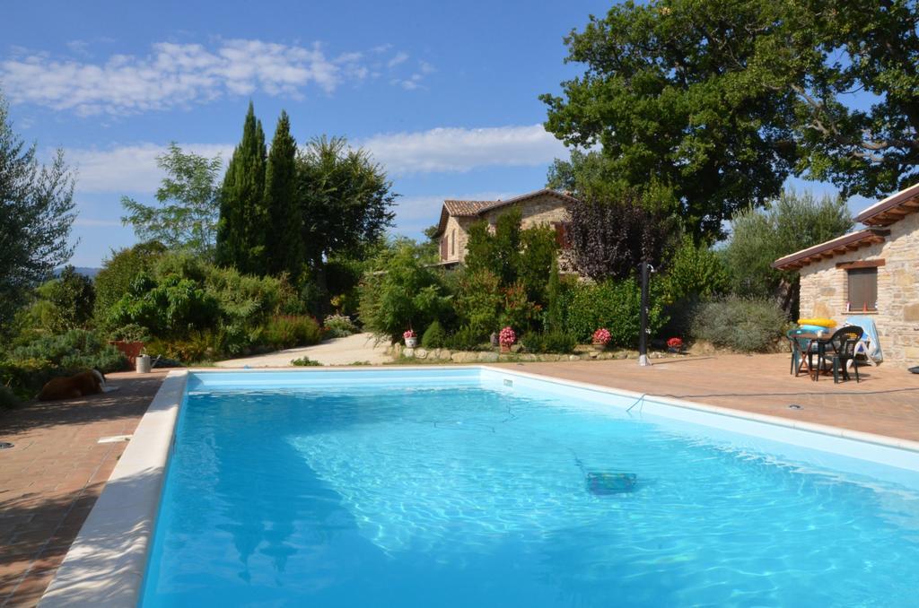Bed and Breakfast Casale Il Cerqueto San Severino Marche Exterior foto