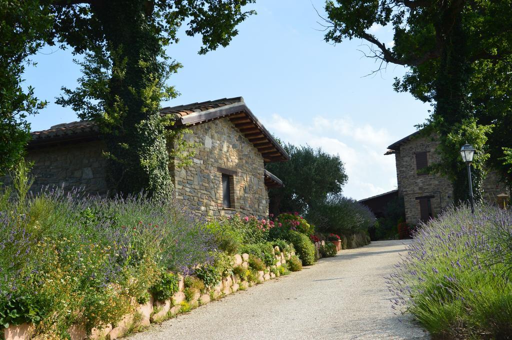 Bed and Breakfast Casale Il Cerqueto San Severino Marche Exterior foto